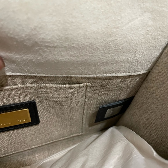 New! Collector’s piece!!Fendi watersnake with fur trim bag. - Picture 3 of 13